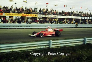 GP dos Estados Unidos 1975: O campeão da temporada, o austríaco Andreas Nicolaus (Niki) Lauda e a Ferrari 312T (Foto Peter Corrigan)