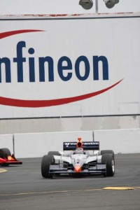 Na temporada passada, o piloto fechou a temporada em 14º lugar (Foto Ron McQueeney/IRL Press)