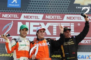 O pódio da Stock Jr. em Salvador: Cássio Homem de Mello, o vencedor, entre Pedro Boesel e João Marcelo (Foto Fernanda Freixosa/Agência WE)