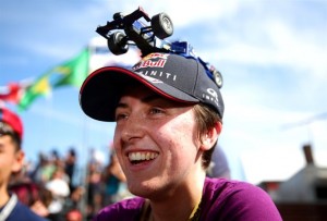 201531452598_466148450_II