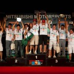 72446_93750_podiolight_ms09_salvador_tompapp_1123 Pódio da categoria Turismo Light (Foto Tom Papp/Mitsubishi Motors)