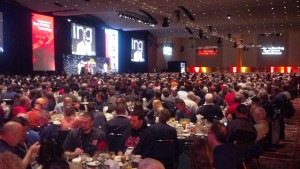 O tradicional café da manhã de boas vindas promovido pela PRI (Foto Américo Teixeira Jr.)
