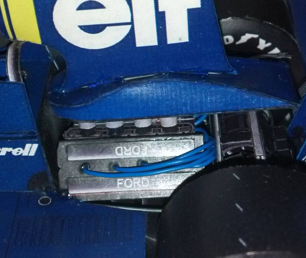 Aqui, detalhes do motor