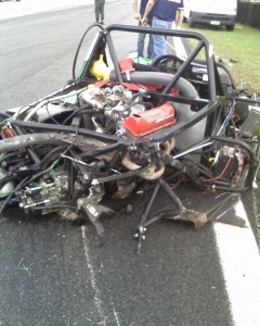 Destroços do Spyder Race de Claudemir Barros (Foto Artur Semedo)