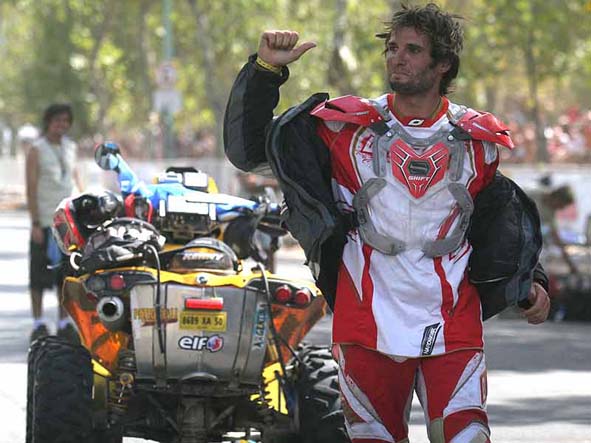 Marcos Patronelli faturou a primeira etapa nos quadriciclos após punição sofrida pelo polonês Rafal Sonik, então vencedor