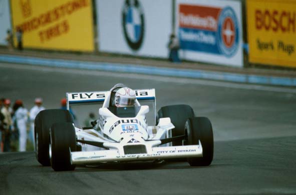 Alan Jones e o Williams WF06 Ford Cosworth DFV
